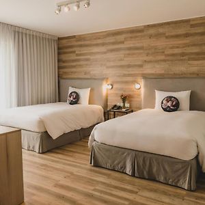 Premium Twin Room